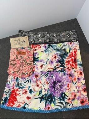 NWT Zand Amsterdam Floral
Reversible Wrap Skirt Cotton Short
Detachable Pocket